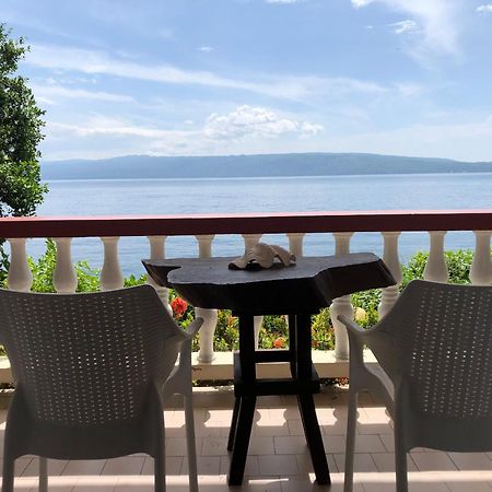 Wuthering Heights Bed & Breakfast By The Sea Dumaguete City Exteriör bild