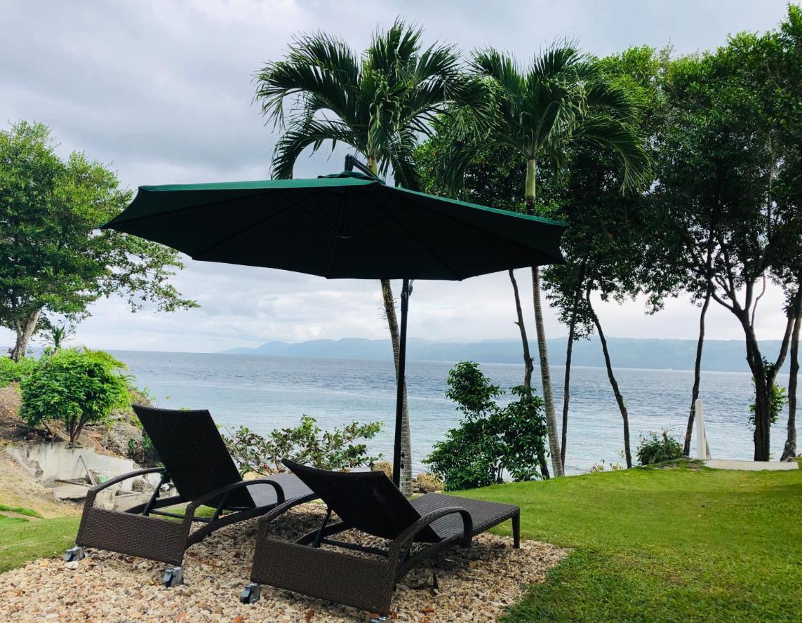 Wuthering Heights Bed & Breakfast By The Sea Dumaguete City Exteriör bild