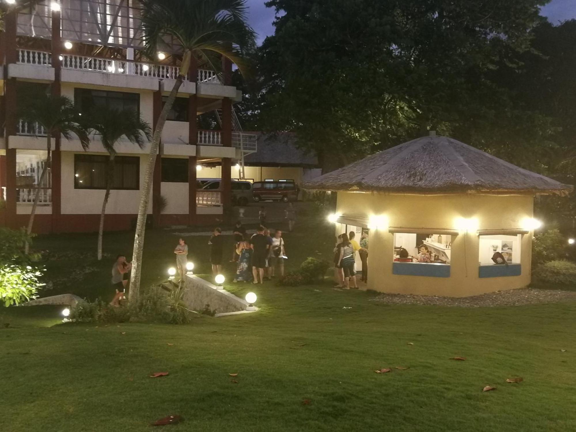 Wuthering Heights Bed & Breakfast By The Sea Dumaguete City Exteriör bild