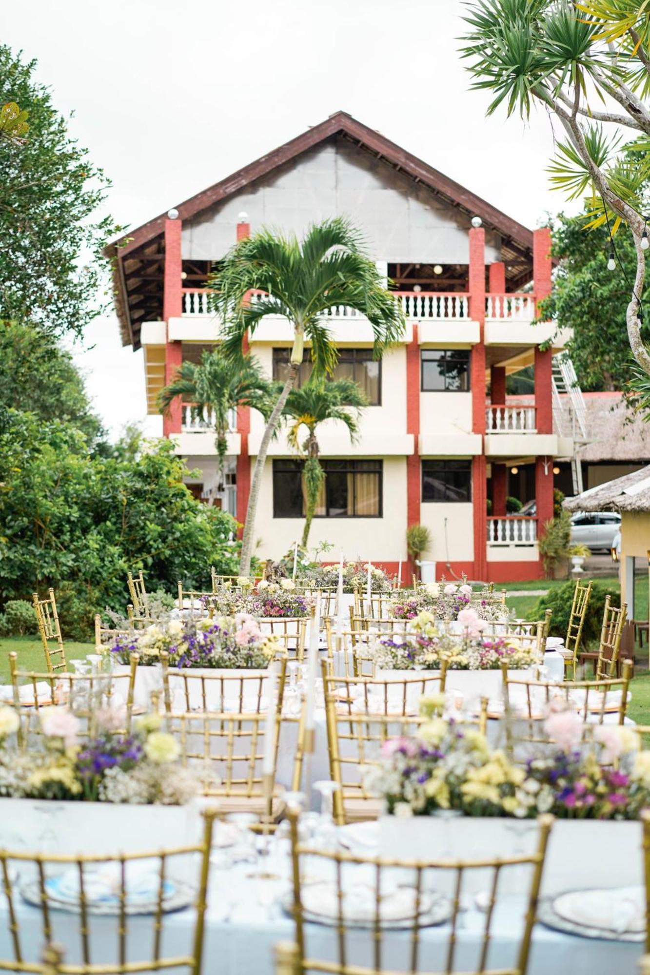 Wuthering Heights Bed & Breakfast By The Sea Dumaguete City Exteriör bild